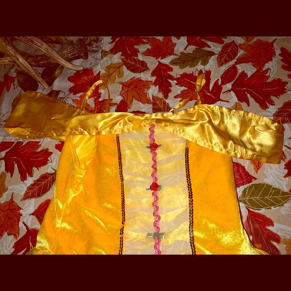 GIRLS SIZE 8, Princess Belle inspired Gown